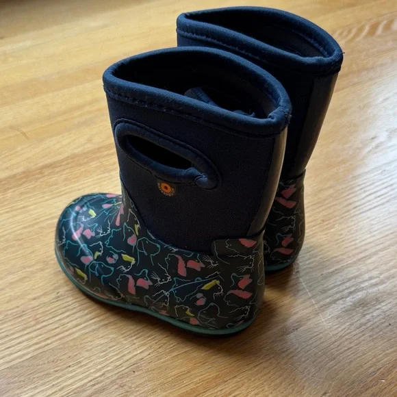 Bogs Kids Multicolor Rain and Snow Boots - Picture 2 of 3